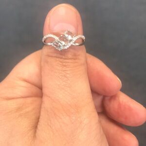 Silver Heart-Inspired Curved Band Ring